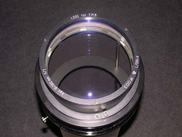 Bild von APM - LZOS Apo-Refraktoren - 180 f/7 Apochromatische, Linse in Fassung