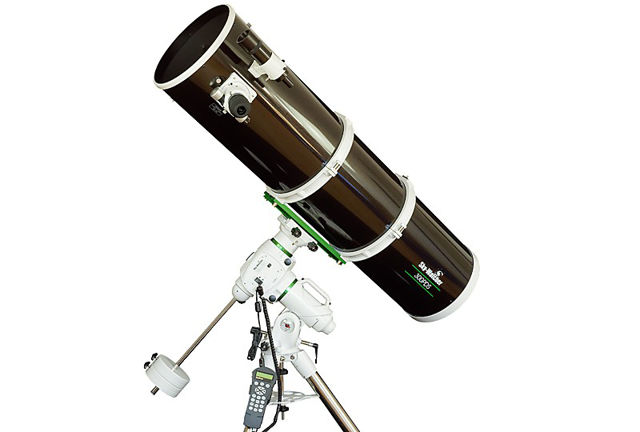 Picture of SKYWATCHER 305MM (12") F/4.9 DUAL-SPEED NEWTON TELESCOPE WITH PARABOLIC REFLECTOR WITH EQ6-R SYNSCAN MOUNT