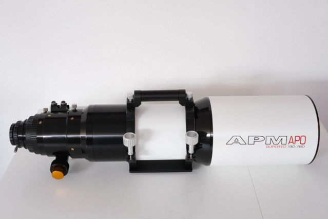 Bild von APM - Teleskop APO FPL 53 Refraktor 130mm F/7 mit 3.7" ZTA