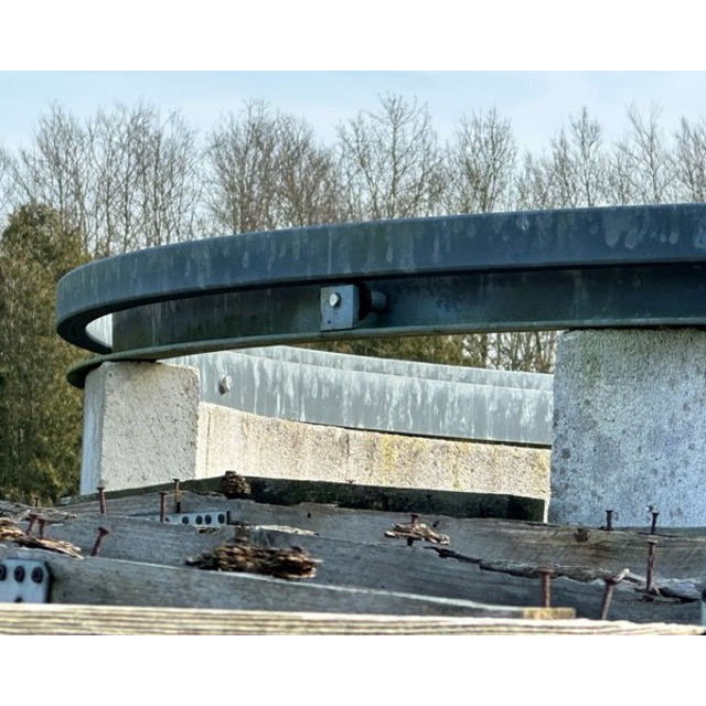 Bild von ca. 3 m Kuppel aus Tschechien