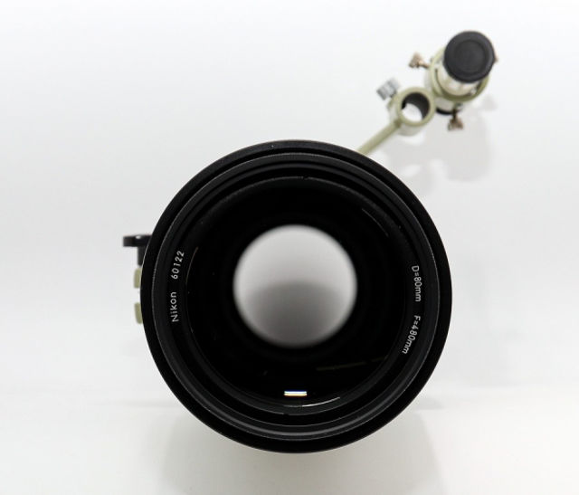 Bild von NIKON 80 mm f/480 mm , 5-Linsig ( 2 x ED ) photo-visueller Apo mit 100 mm Bildkreis
