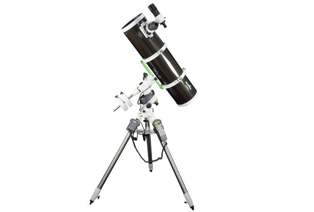 Bild von Skywatcher - Explorer-200PDS Dual-Speed Newton mit EQ-5 PRO GOTO Montierung