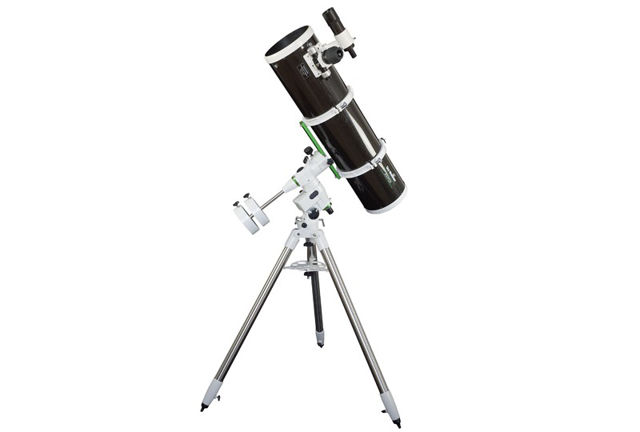 Bild von Skywatcher - Explorer-200PDS Dual-Speed Newton mit EQ-5 Montierung