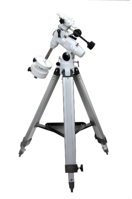 Picture of Skywatcher NEQ3-2 mount with tripod