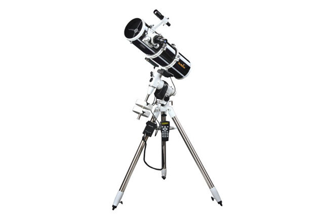 Bild von Skywatcher Explorer 150PDS mit EQ5 Pro SynScan Montierung