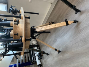 Picture of Berlebach demo-table with tripod, both tables rotatable