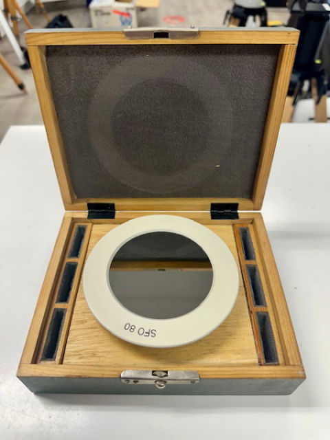 Picture of Zeiss Jena Solarfilter SFO 80 in woodenbox for AS 80 tube