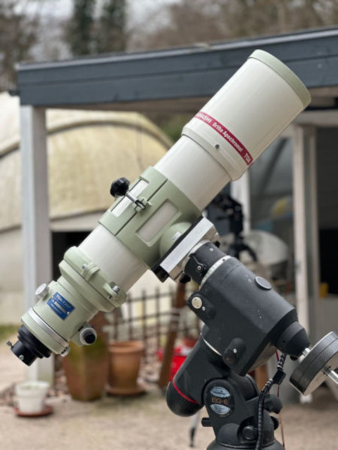 Takahashi TOA-130F mit 4" Auszug​